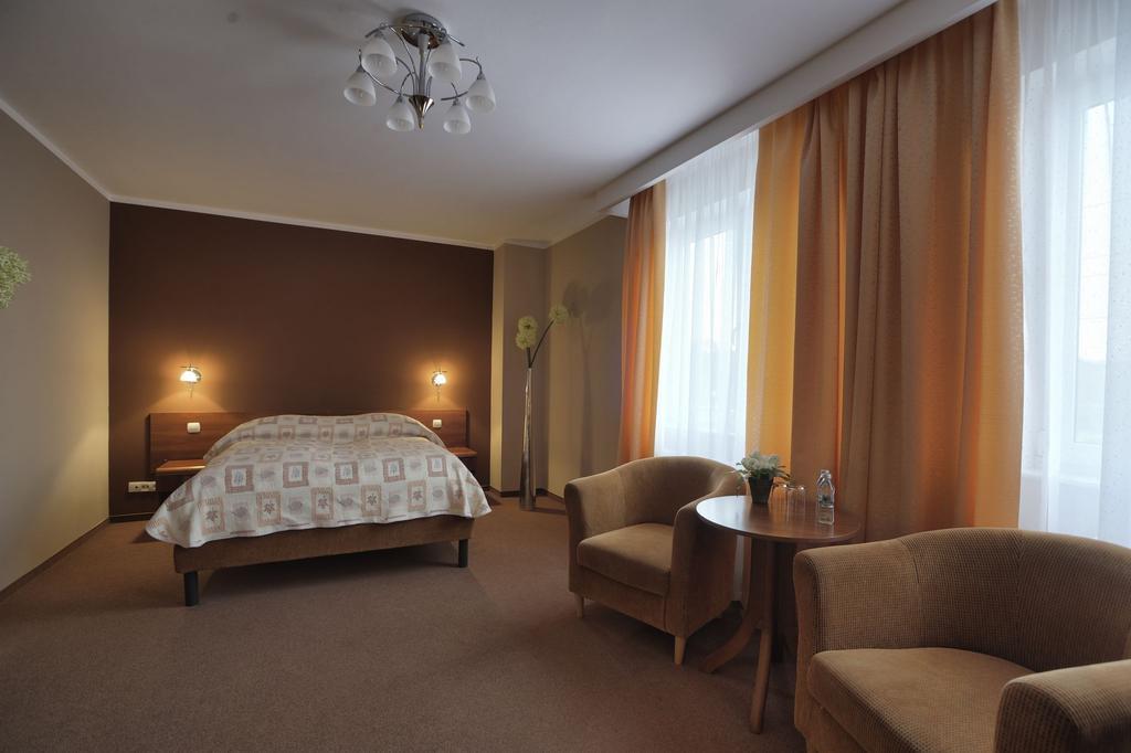 Hotel Baranowski Słubice Chambre photo